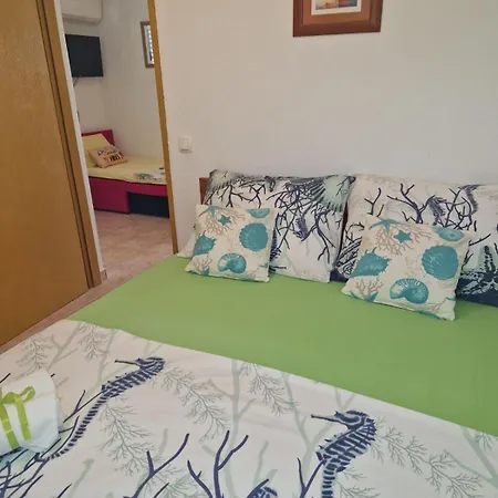 Apartament Meri *