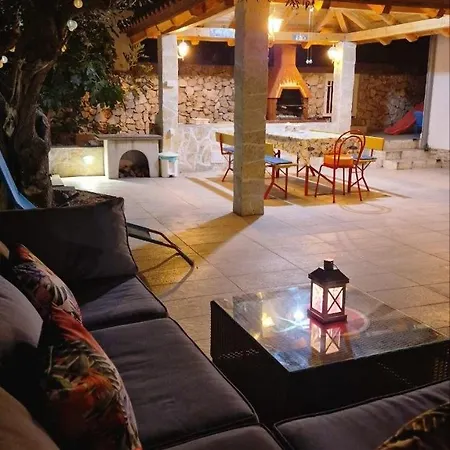 Meri Apartament Ražanj
